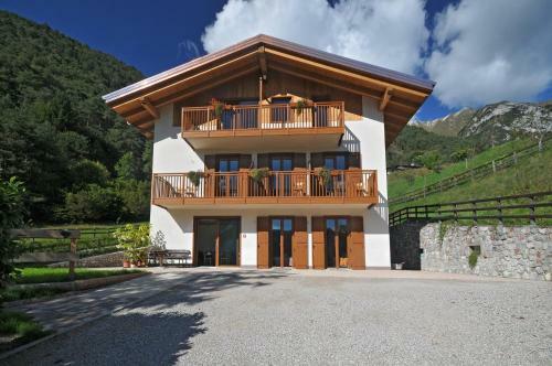 B&B Ledro