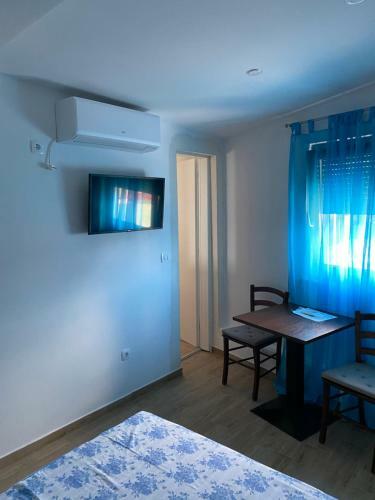 Hostal Apartmani Bella Vista