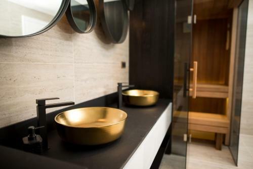 Luxury Apartments Royal
