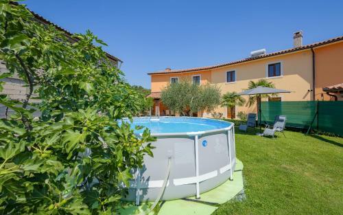 Apartamento Holiday Home Angelina