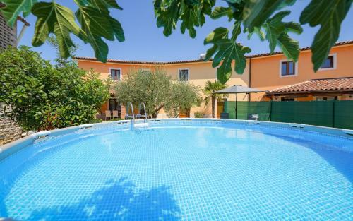 Apartamento Holiday Home Angelina