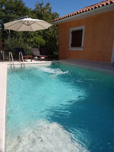 Villa House Delma