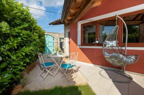 Poiai Stonehouse With Jacuzzi