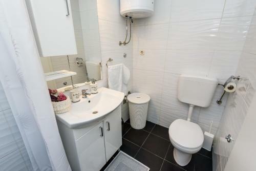 Apartment Sea Bass Neretva
