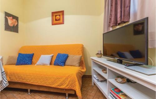 One-bedroom Apartment In Novigrad
