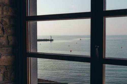 Rustic Apartments With Sea View