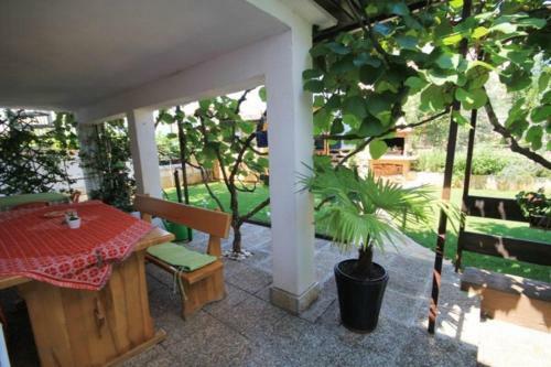 Apartamentos Corinne Garden Residence