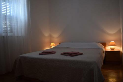 Pet Friendly Apartment Murvi 50