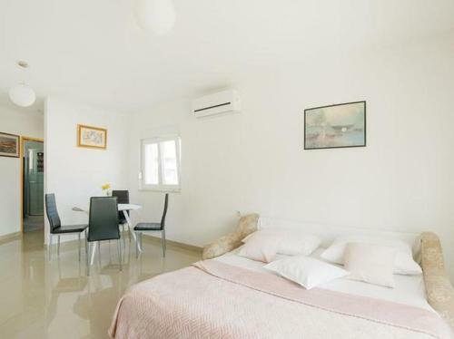 Villa Matea With Pool In Beautiful Nature