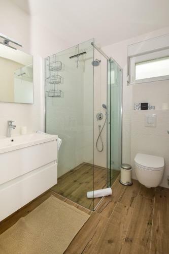 Hostal Apartments Evelin