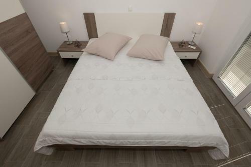 Hostal Apartments Villa Hadria