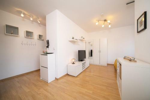 Apartamento Studio Shiny - Zentral Mit Balkon - Messe - K�che