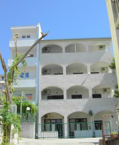 Apartmani R&b Radalj