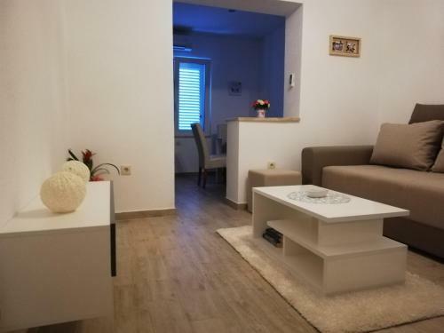 Apartmani Dina