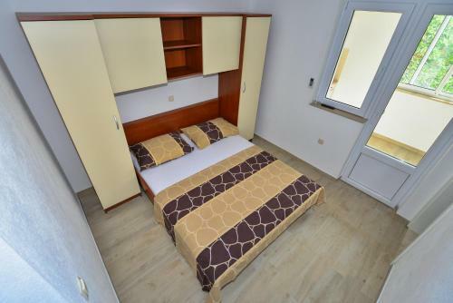 Apartmani Dina