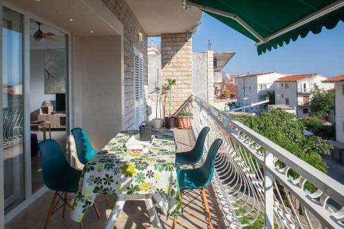 Apartments Makarska