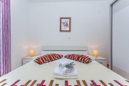 Apartments Snjezana Makarska
