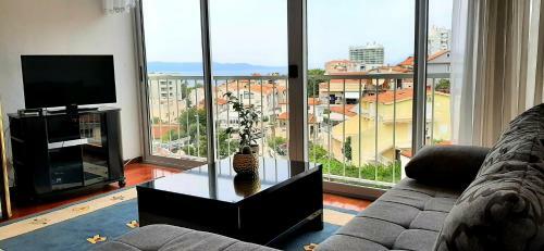 D&e Apartment