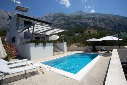 Villa Oaza