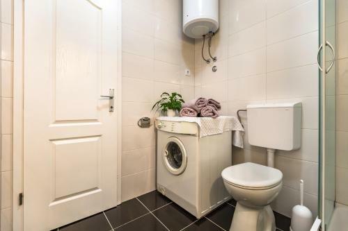 Apartments Jure