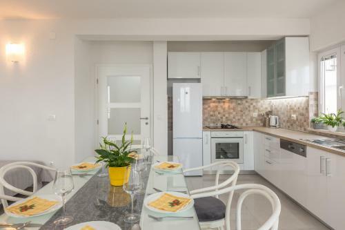 Apartments Jure