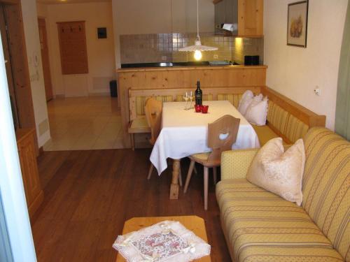 Aparthotel Residence Rosarela