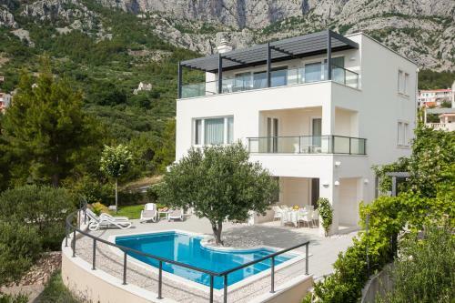 Villa Luki?