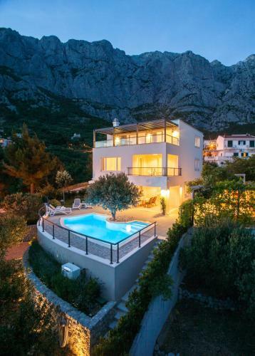 Villa Luki?