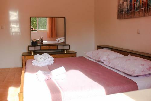 Apartments Pino
