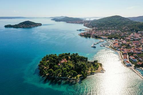 Holiday Home Ana