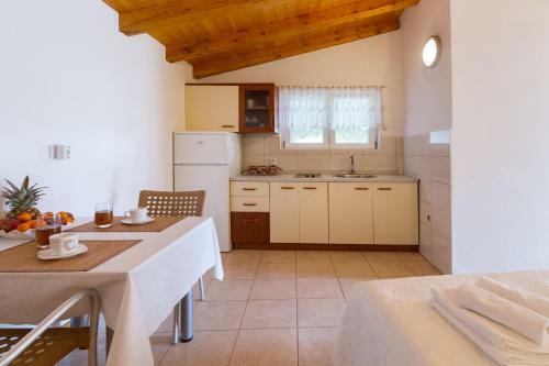 Beach Apartment M & B