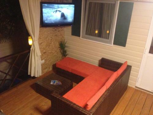 Eva Mobile Home