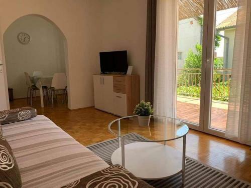 Apartmani Starine Pirovac