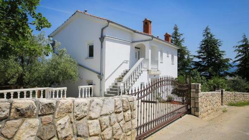 Four Bedrooms Villa Anita