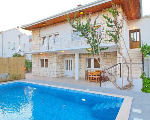 Fancy Holiday Home Igor-kosta