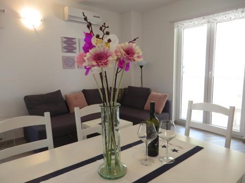 Hostal Apartments Domino