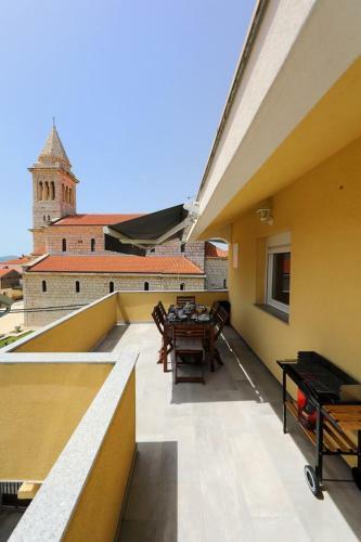 Luxury Apartment Rougemarin