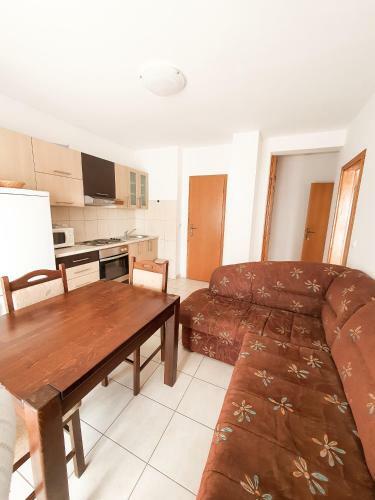Hostal Apartments Prajo, Orebi?
