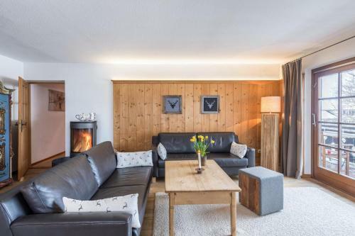 Fischer Apartment A