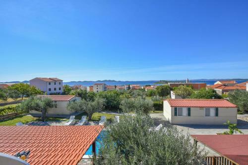 Apartments Flora