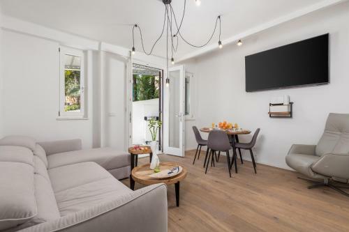 Apartman Rhea