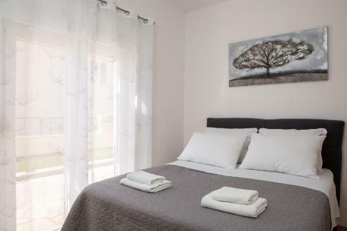 Mba Modern Beach Apartments