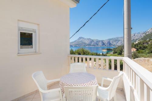 Mba Modern Beach Apartments