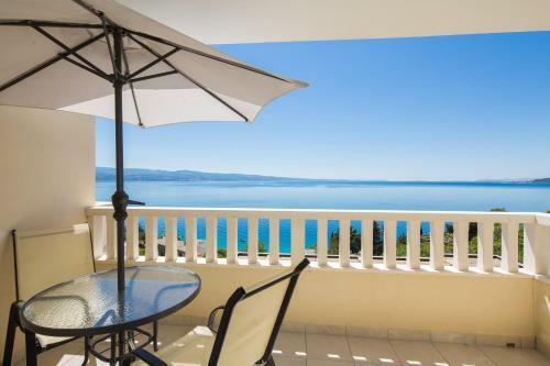 Mba Modern Beach Apartments