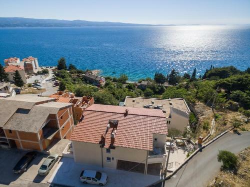 Mba Modern Beach Apartments
