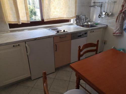 Hostal Apartments Galic Omis
