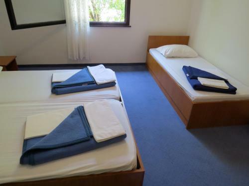 Apartments On The Beach In Bay Mala Luka