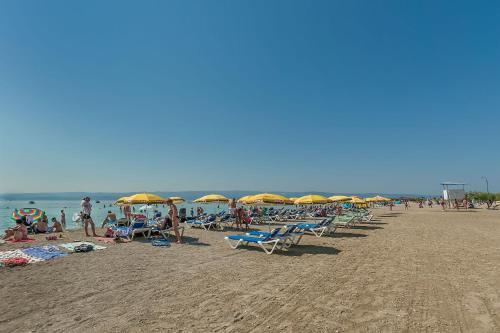 Apartments Jugo I Bura