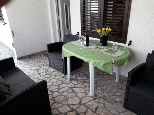 Apartments Lidija