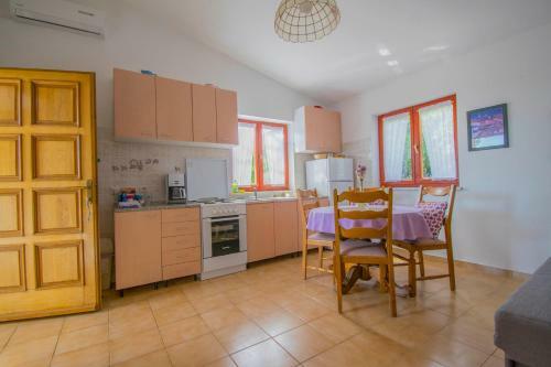 Apartment Rino, Only 30m To The Sea